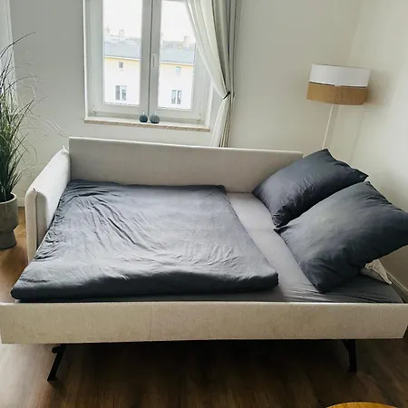 Altstadtnest - Stadtzentrum! Grosses & Stylisches Mit Boxspringbett & Smart-tv * Magdebourg