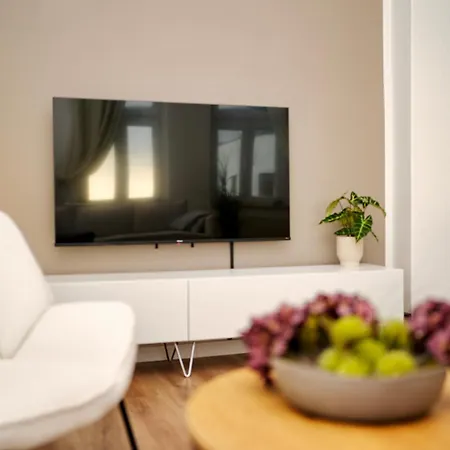 Altstadtnest - Stadtzentrum! Grosses & Stylisches Mit Boxspringbett & Smart-tv 아파트 *
