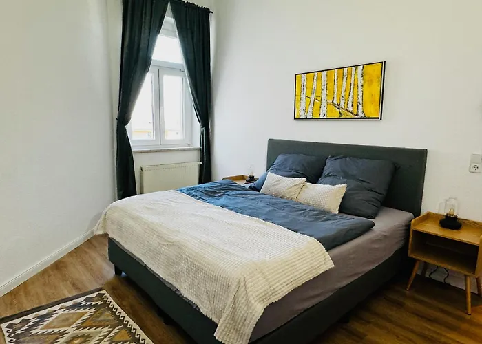 Altstadtnest - Stadtzentrum! Grosses & Stylisches Mit Boxspringbett & Smart-tv * マクデブルク