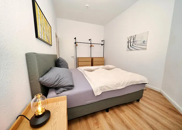 Altstadtnest - Stadtzentrum! Grosses & Stylisches Mit Boxspringbett & Smart-tv *