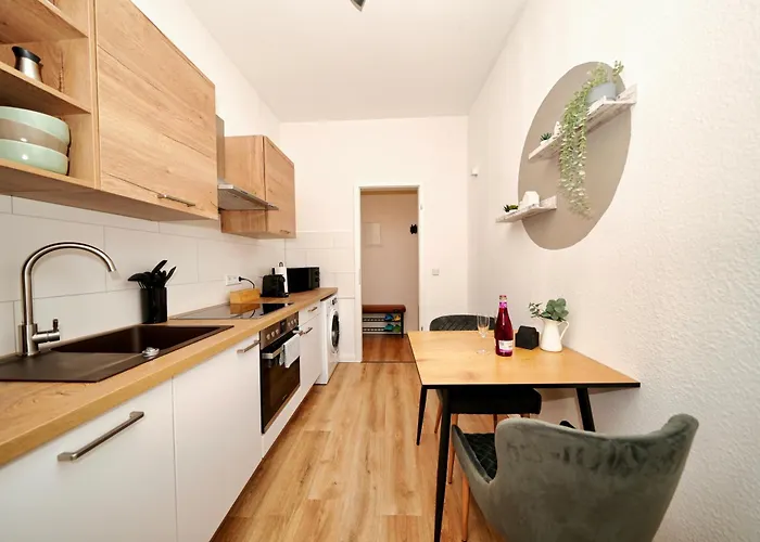 アパート Altstadtnest - Stadtzentrum! Grosses & Stylisches Mit Boxspringbett & Smart-tv マクデブルク